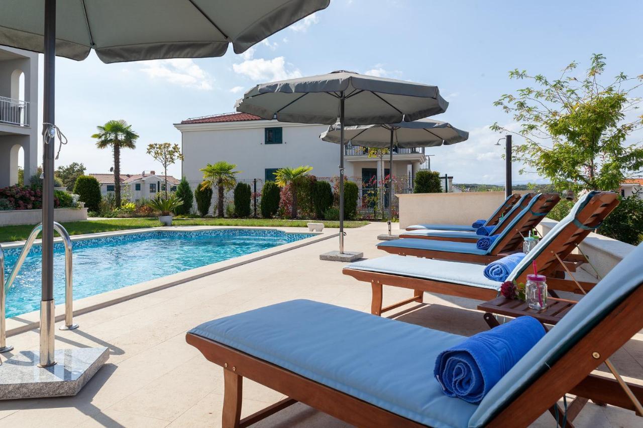 Luxury Apartments Vila Carissa مالينسكا المظهر الخارجي الصورة
